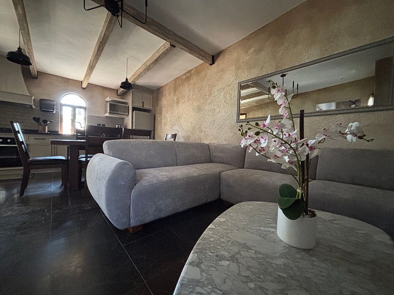 Artemisa: O Loft Incomparável em Val'Quirico