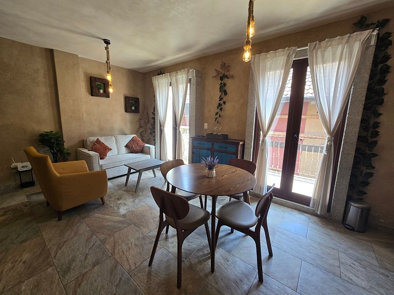 Loft Belterra.Your escape in Downtown Val'Quirico!